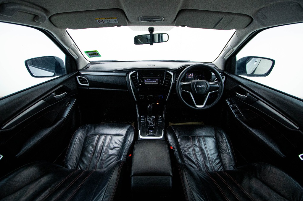 2021 Isuzu MU-X มือสอง ขาย ไทย