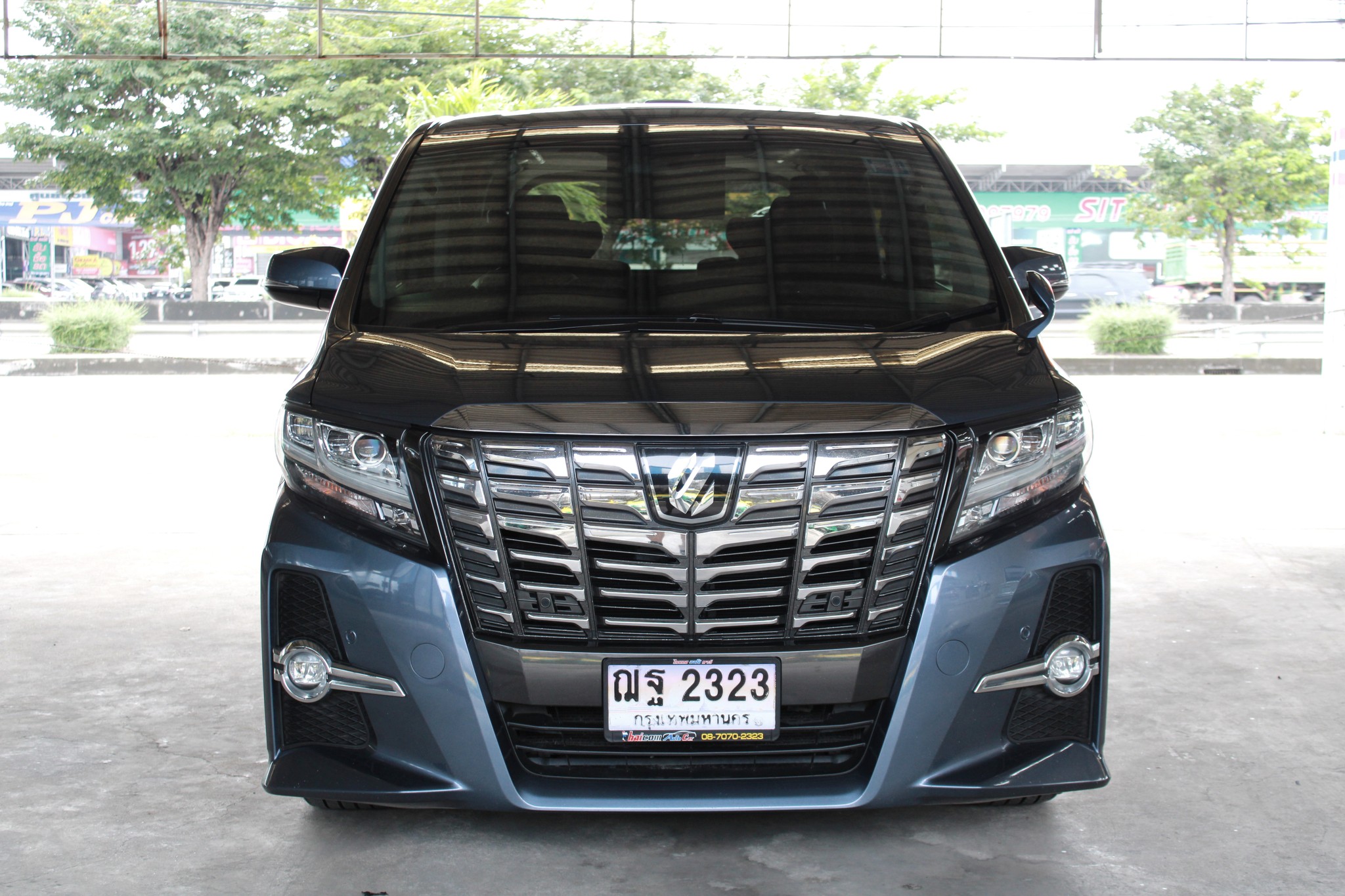 2017 Toyota Alphard used for sale Thailand
