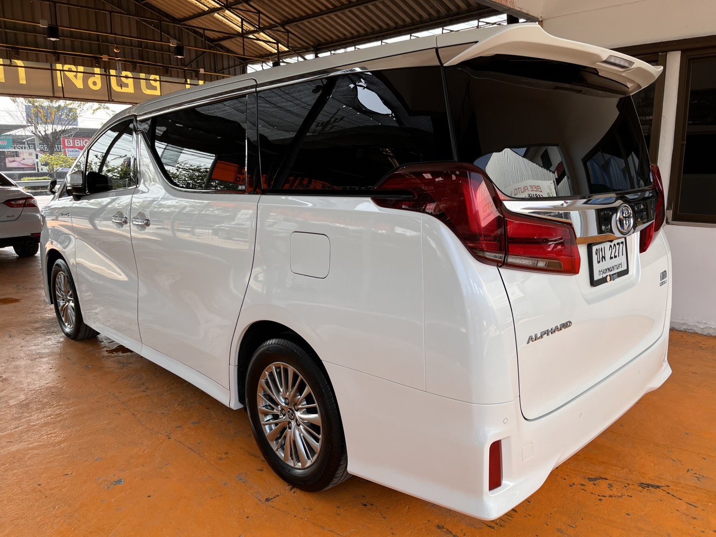 2019 Toyota Alphard used for sale Thailand