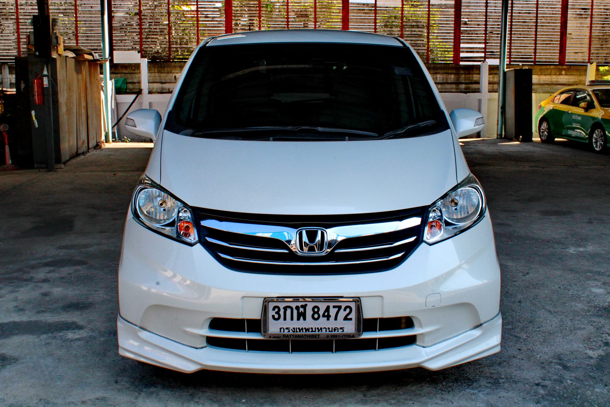 2013 Honda Freed used for sale Thailand