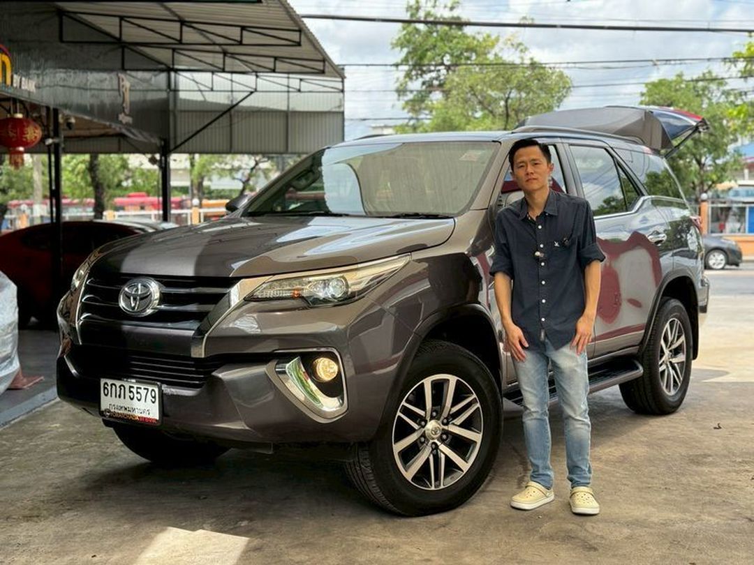 2017 Toyota Fortuner มือสอง ขาย ไทย